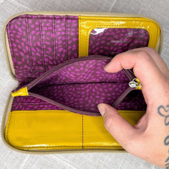 Fossil Keyper Zip Around Wallet - Colorful Waxed Floral Canvas - Picture 6 of 7